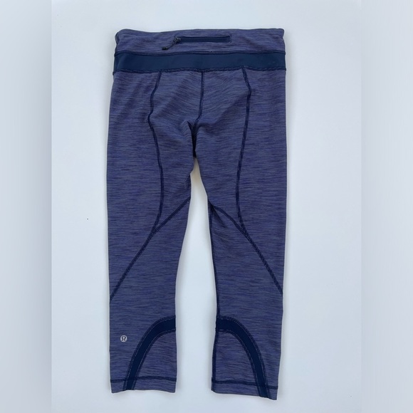 Lululemon Women's Deep Indigo Blue Striped Inspire Crop II Leggings Size 6 - Picture 3 of 10